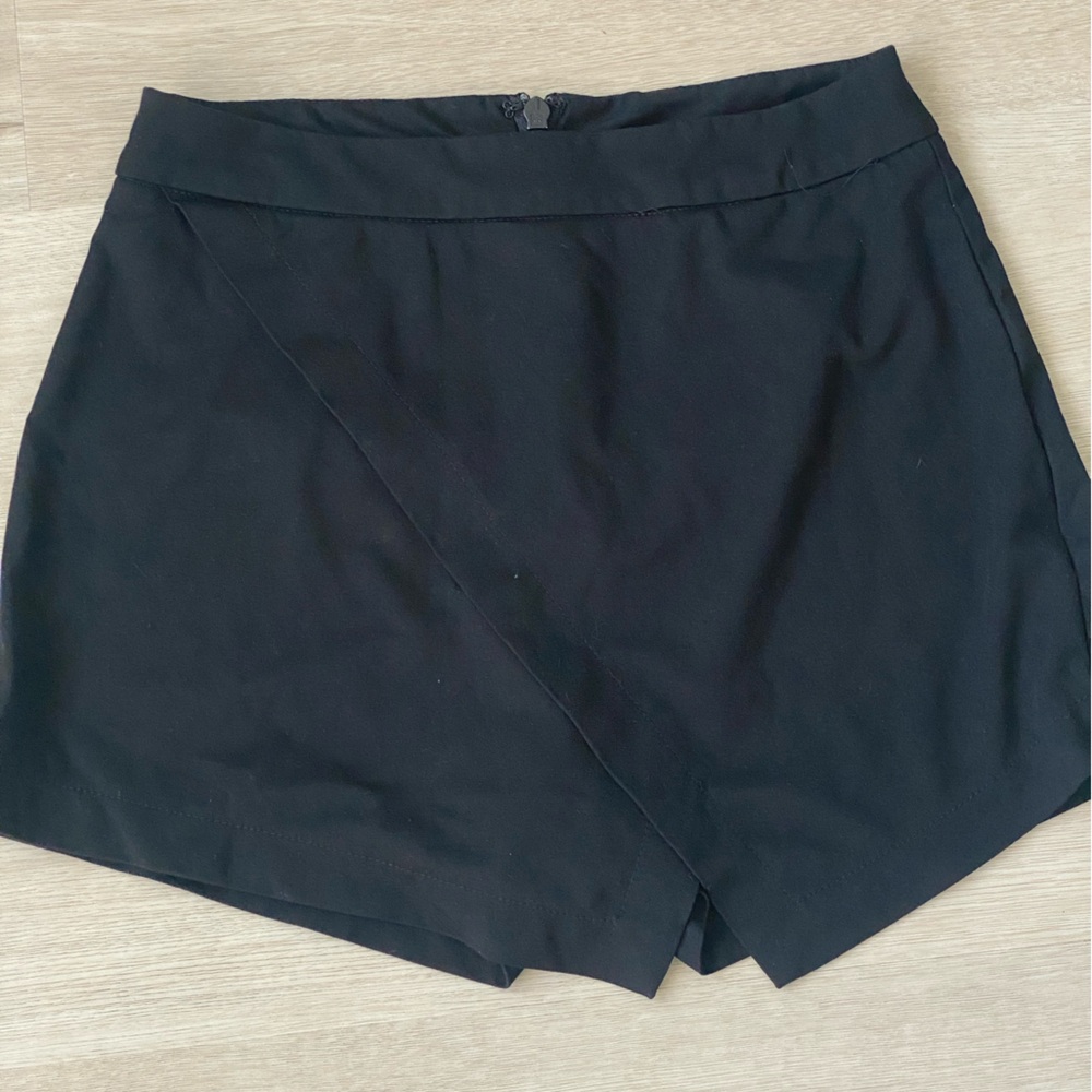 Black Women's Skort